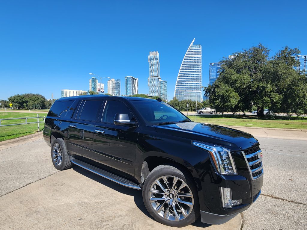 Exclusive Limo and Black Car Service to and from Hotel Viata Austin