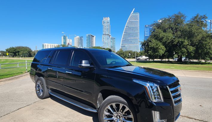 our elite neighborhood Limo Service - Lake Travis Limo to and from Austin Airport