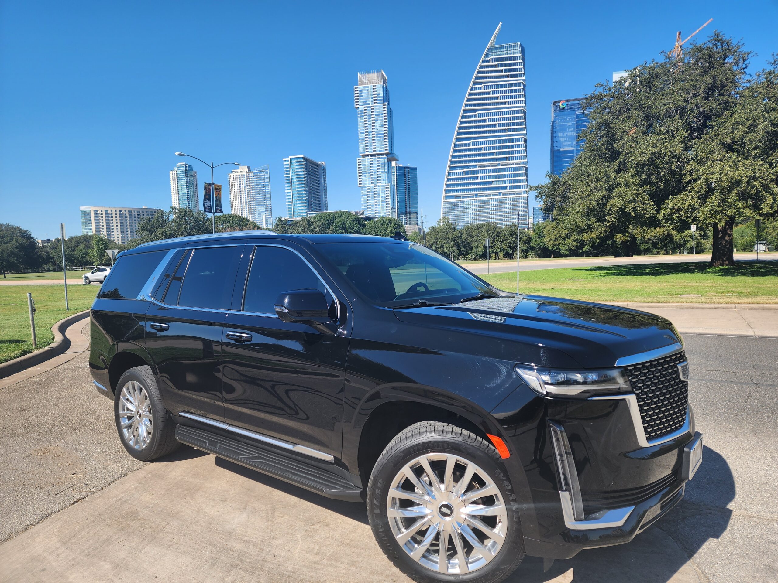 Lake Travis Limo – Austin, TX is ready with premium black car and limo services